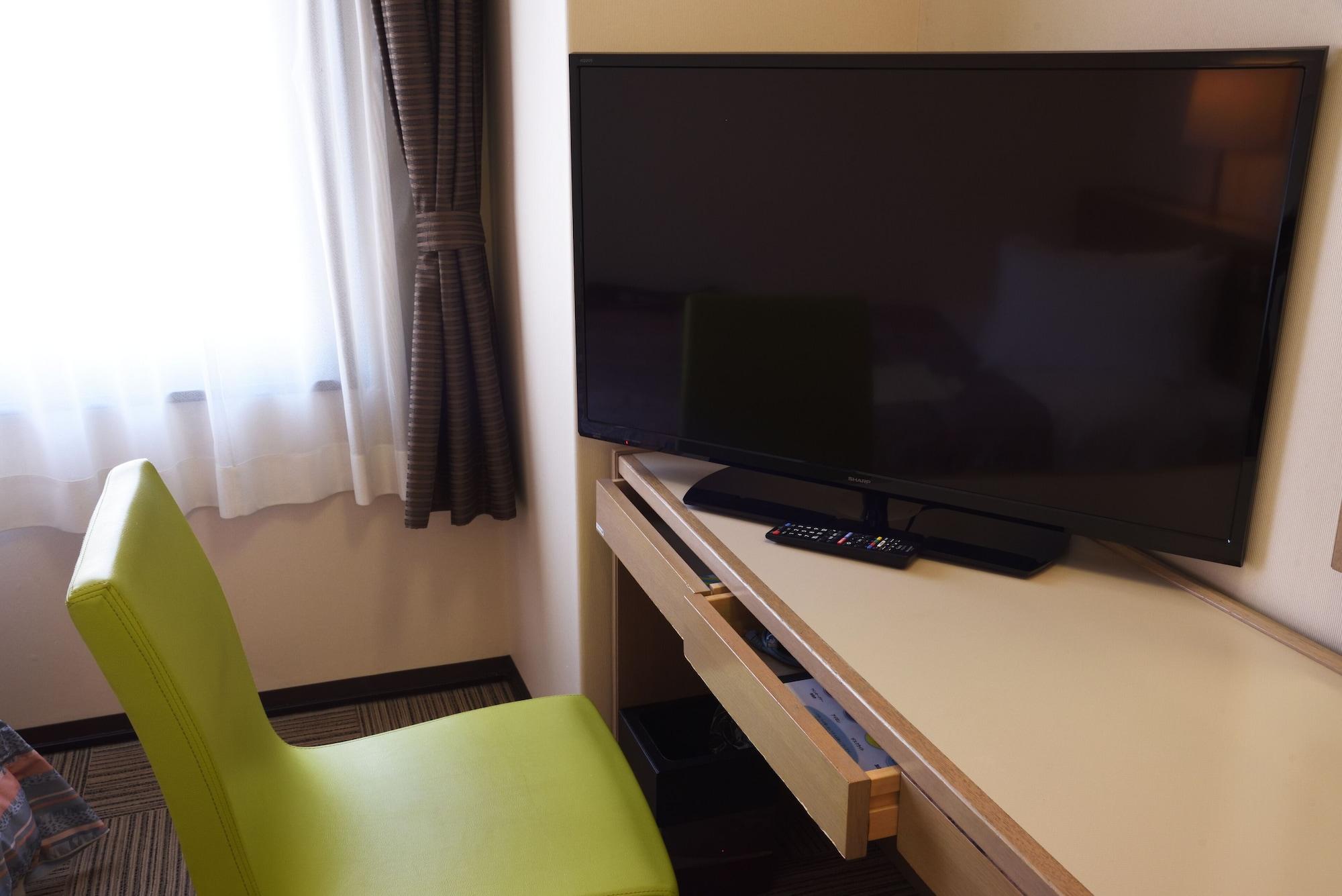 Court Hotel Ниигата Екстериор снимка