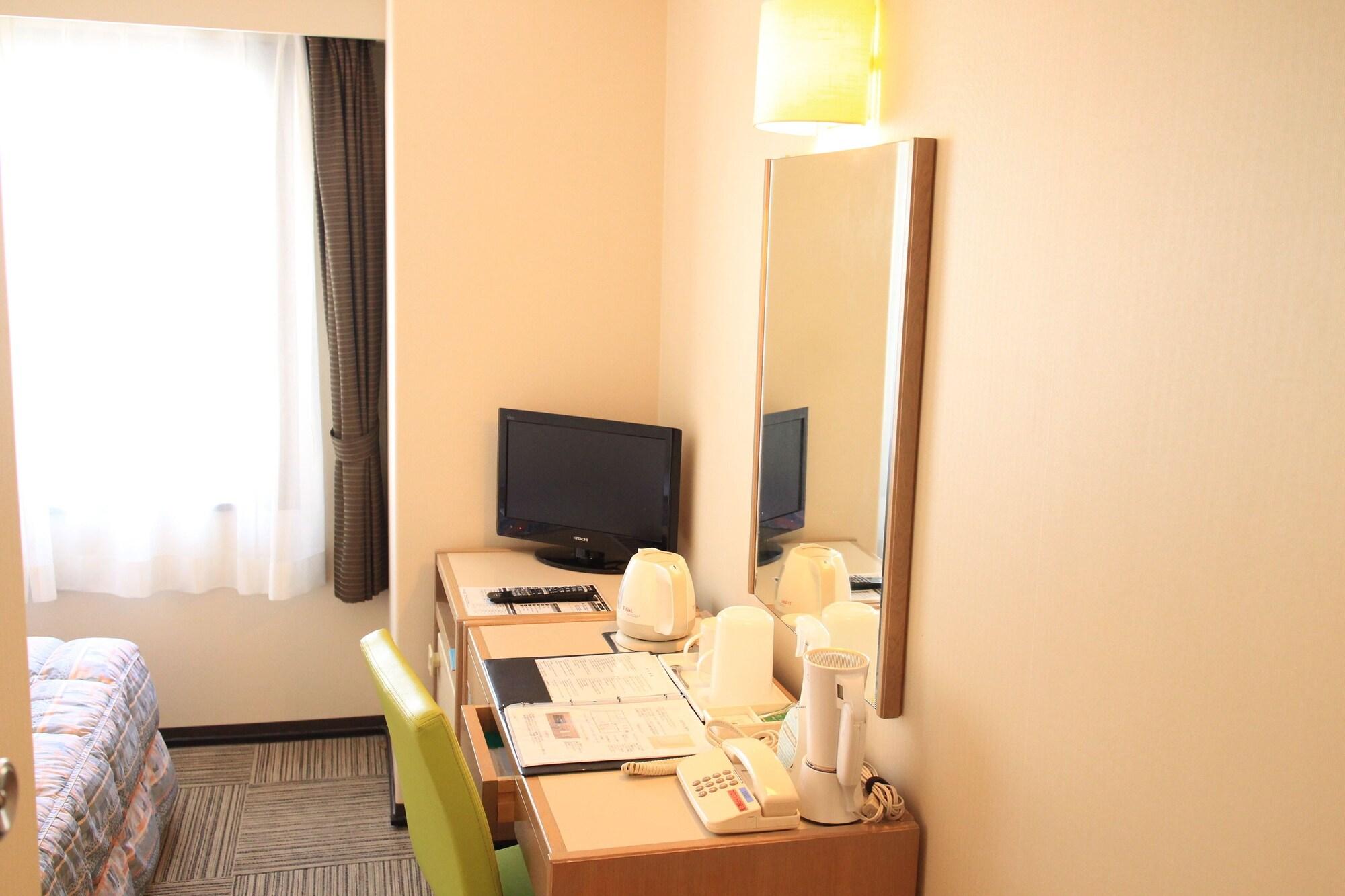 Court Hotel Ниигата Екстериор снимка