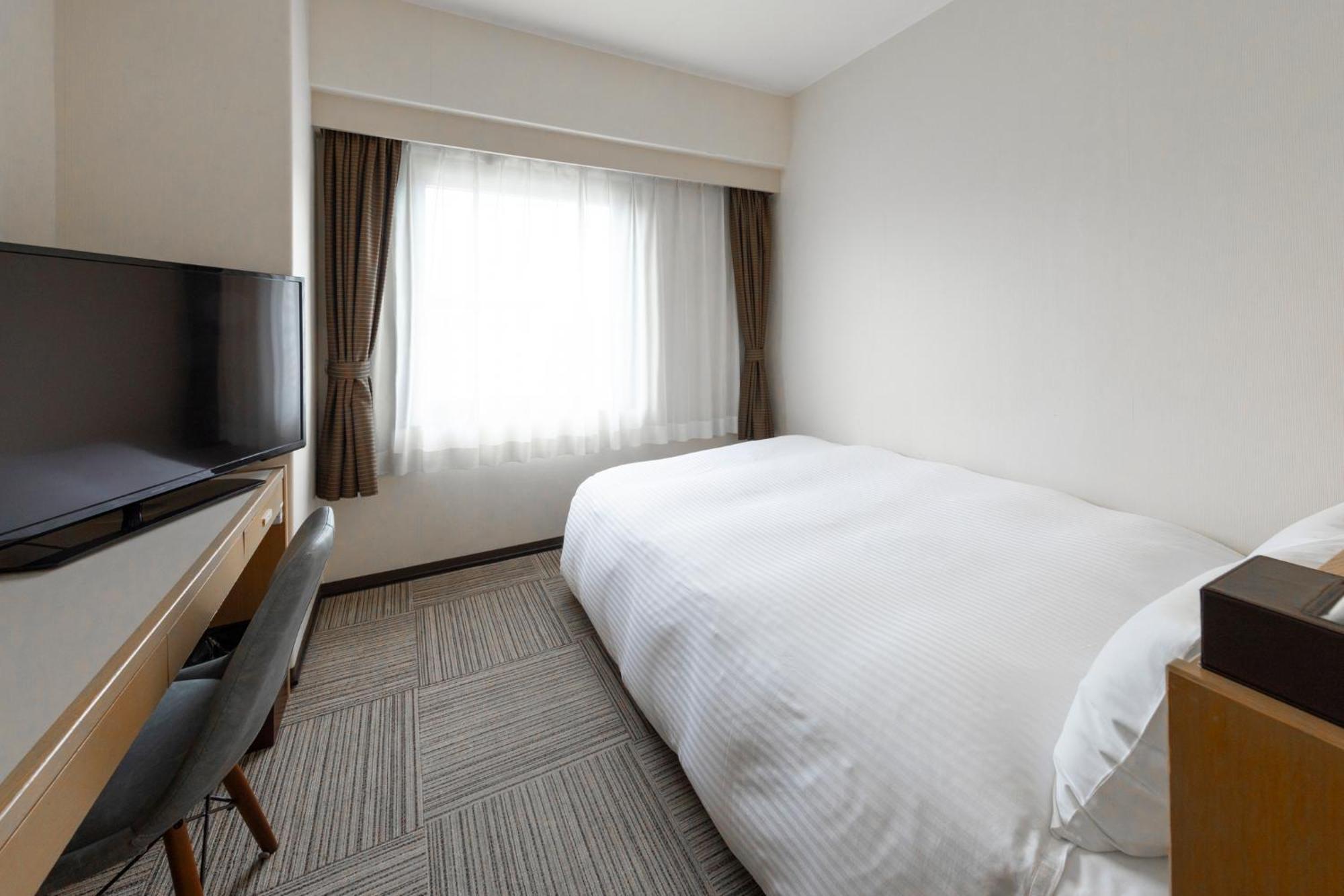 Court Hotel Ниигата Екстериор снимка